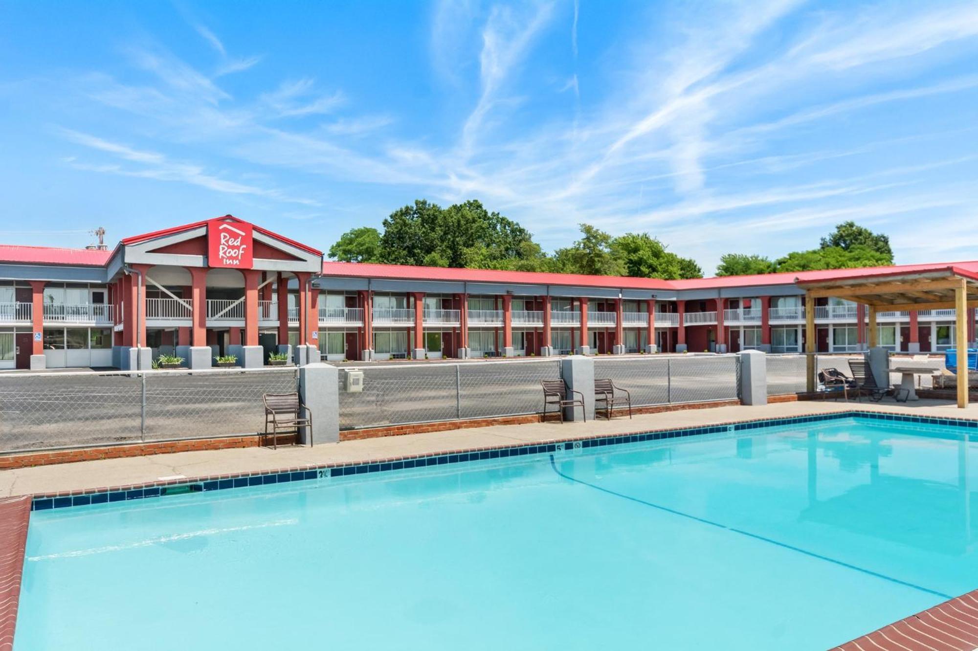 Red Roof Inn Berea Exterior photo